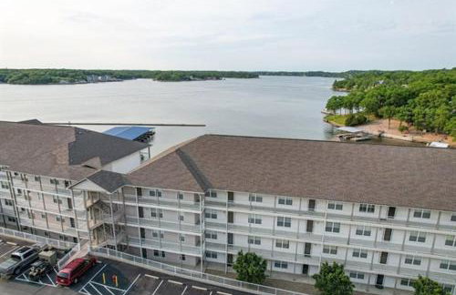 Nautical-Inspired Lakefront Unit w/ Awesome Views - Foto 50