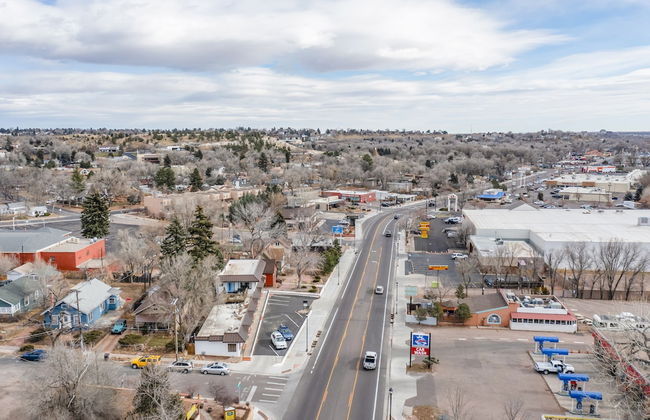 Quest Rest - Unit 3 - Photo 27