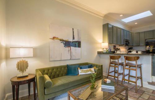 The Magnolia Retreat in Historic Savannah 1BR - Foto 7