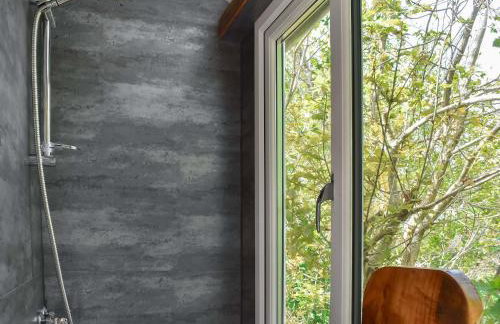 Bats About - Uk45788 - Photo 6