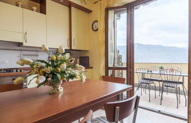 De Gasperi 14 in Sale Marasino - Foto 13