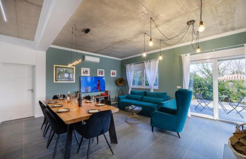 Casa BELLADONNA with Heated pool and Kids Playground - Photo 10