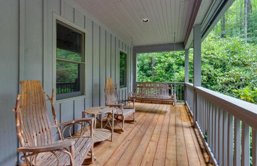 Creekside Family Retreat by Waterfalls and Hiking! - Foto 35