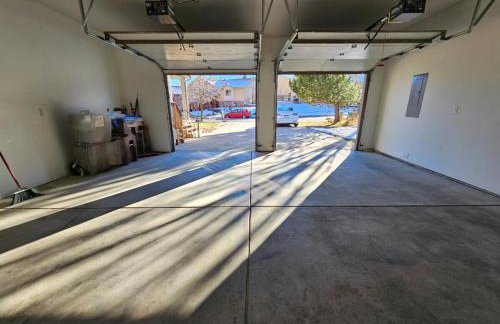 Cozy Home with Sauna 5 bedrooms 3 bathrooms Sleeps 12 - Foto 41