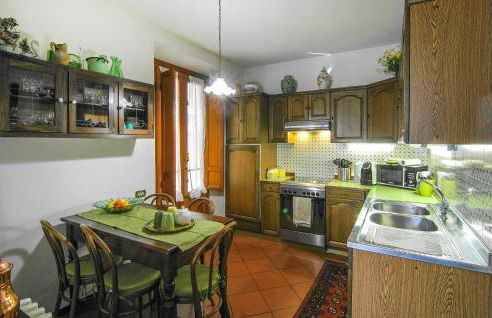Stunning Home In Castelvecchio Di Comp - Foto 19