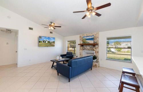 Melbourne Beach 4/3 Home steps to Beach w/Jacuzzi - Foto 16