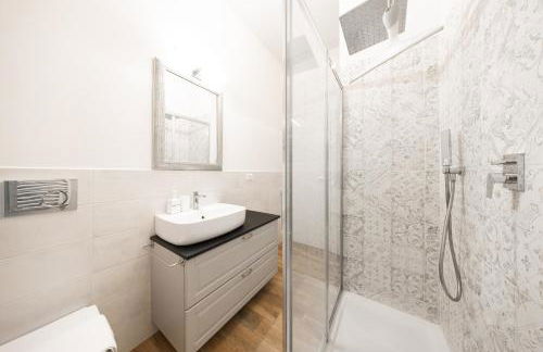 Iside Elegant Stay in the Heart of Bologna - Photo 13