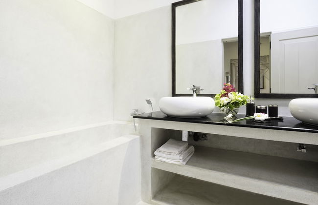 SATIN DOLL - Foto 21