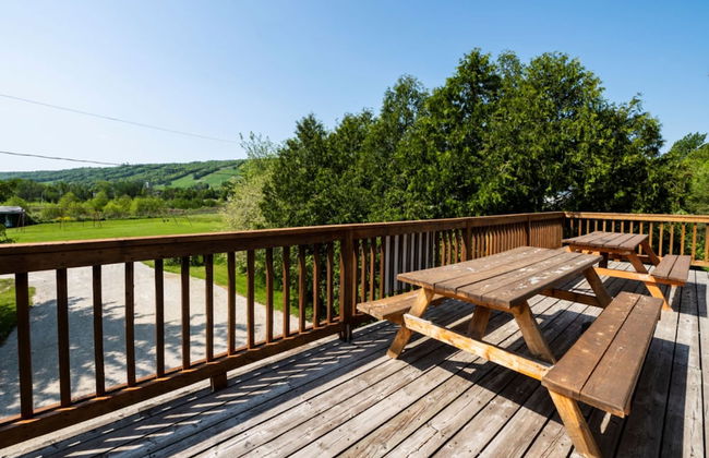 Spacious 8 bdrm Blue Mountain Cottage, Perfect for Large Groups, Private Beach, BBQ, Hot Tub, Sauna - Foto 19