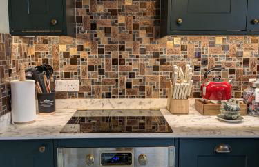 Mayfield Lodge, Paxford, Chipping Campden GL55 6XU - Photo 24