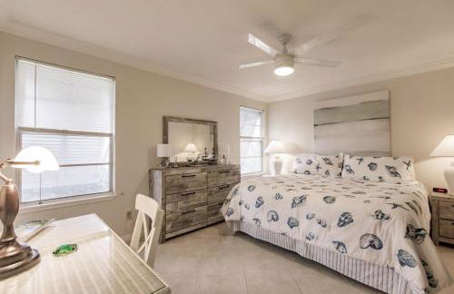 1128 PL Escape to this Pondside Paradise - Foto 18