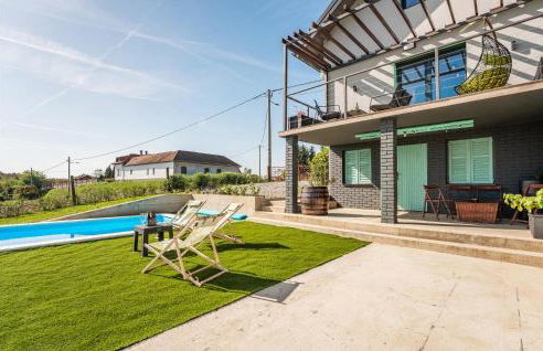 Amazing Home In Gornje Plavnice - Foto 10