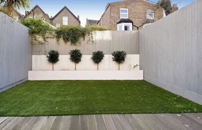 Central London 4BR Queens Park Family Home With Garden - Foto 5