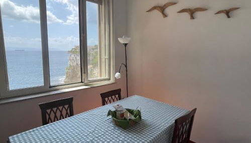 Casa Parthenope, a window on the sea - Photo 4