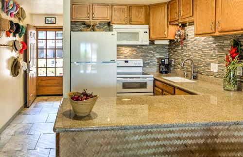 Pristine Lihue Condo with Balcony Walk to Beach! - Foto 11