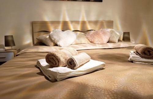 Domus REA - Appartamento moderno con check-in automatico H24 e area esterna privata - Foto 30