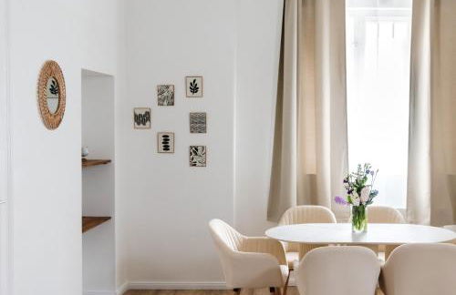 Exklusive Luxus-Unterkunft in Berlin Mitte: 2 Apartments, 130m², Designer-Möbel, Co2 neutrale Reinigung - Foto 1