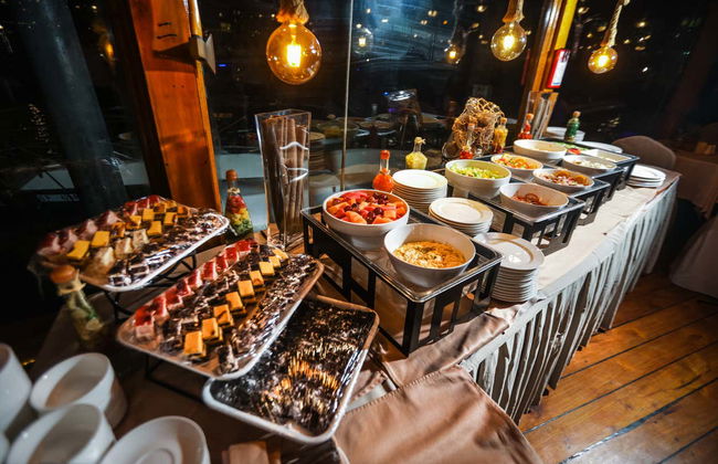 Crociera in dhow a Dubai con cena e spettacolo - Foto 3