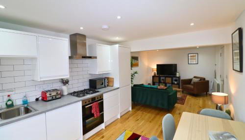 London Mitcham Stunning Two Bedroom Apartment - Foto 2