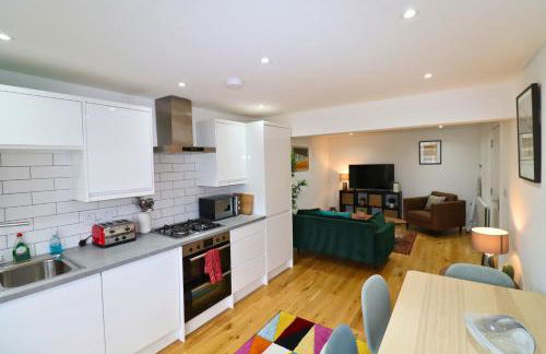 London Mitcham Stunning Two Bedroom Apartment - Foto 2