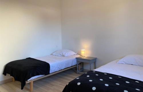 1100-Maison au cœur du village de Planguenoual. - Photo 28