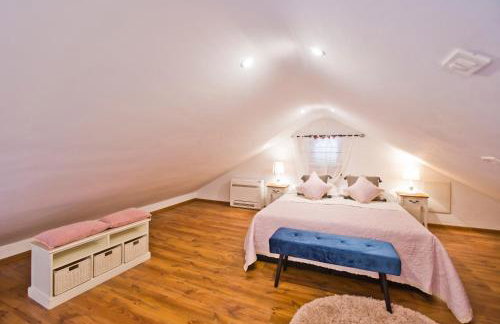 Villa Kate -with private pool and BBQ - Foto 30