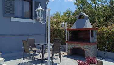 Mediterranean Villa - Foto 4, Garden