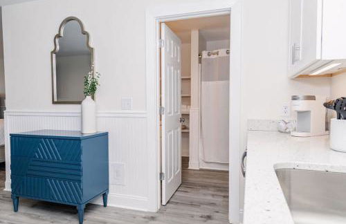 1003 Queen ADA & Pet Friendly Suite, 1st Floor Cove - Foto 24