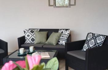 Casa Šimeti Charming Mediterranean Home near Poreč with Private Garden & Free Parking - Photo 2