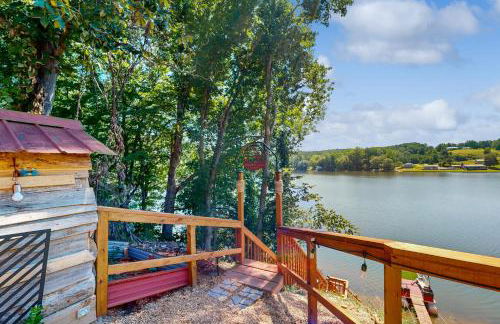 Hot Tub and Fire Pit Lakeside Getaway, Dogs Welcome - Foto 22