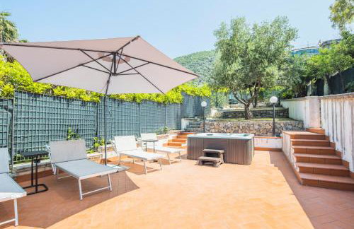 Villa Al Borgo - Villa with Private Garden - Foto 22