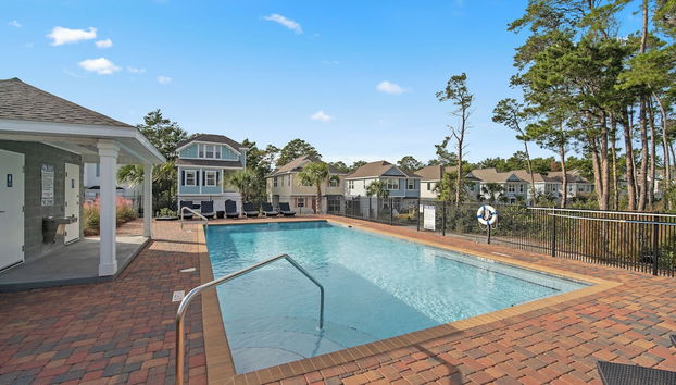 The FUN Orange Home in a Great Location With Bonus Game Room - Foto 4, Piscina