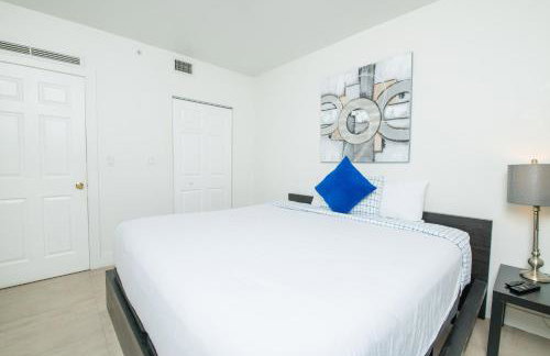 Spacious entire Apartment with Free Parking - Foto 15