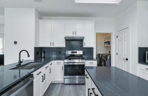 Newly Renovated Luxury 5BR Spacious, Stylish, Family-Ready - Foto 7