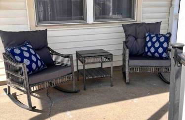 House w Patio & Fenced Yard 10 minutes to Purdue - Photo 6