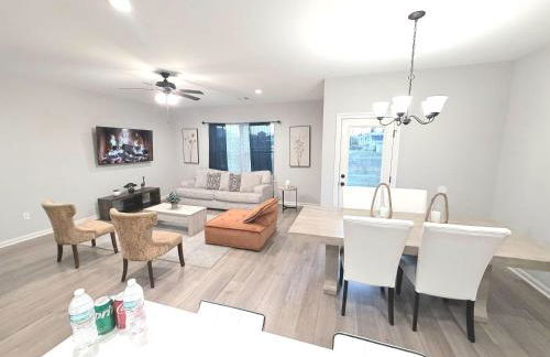 Brand-new home close to LSU campus - Foto 27