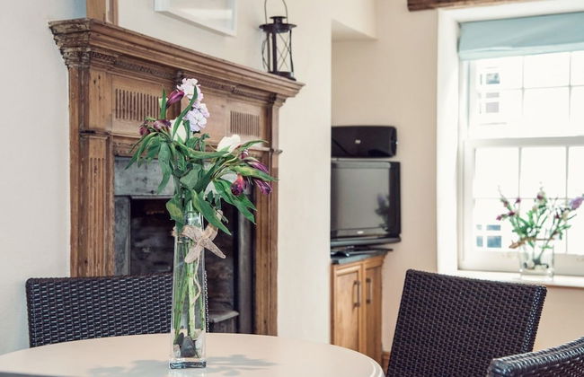 Padstow Breaks - Duke House - Photo 15