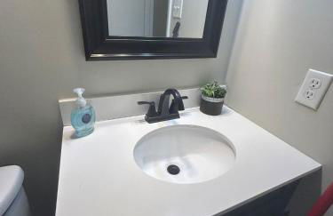 The Cozy Getaway Grill & Roku at Your Convenience! - Foto 67