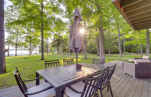 Scenic Cottage with Private Dock on Torch Lake - Foto 27