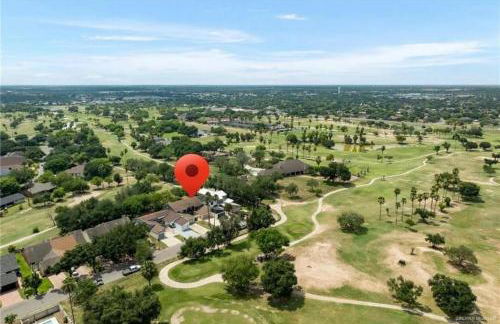 Peaceful and Relaxing Sharyland Golf Course Villa - Photo 1