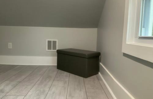 Cozy Coastal Retreat N Lake Ontario Sleeps 8 - Foto 22