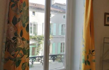 Grande maison de ville avec jardin Valence en Poitou pour 8 à 14 personnes - Foto 35