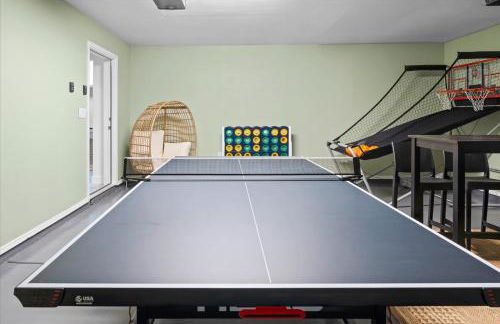 Game Room Resort Pool HotTub Modern Desert Oasis - Foto 13