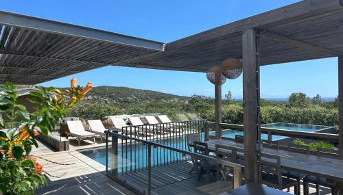 Villa de luxe surplombant la mer, piscine suspendue - Foto 2