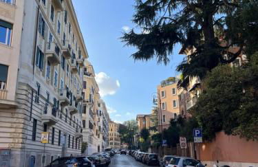 Savoia House, modern apartment near Villa Borghese - Photo 38