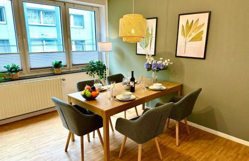 Pempelfort, zentral, Balkon, zu Fuß zur Kö & Stadt, Netflix - Foto 15