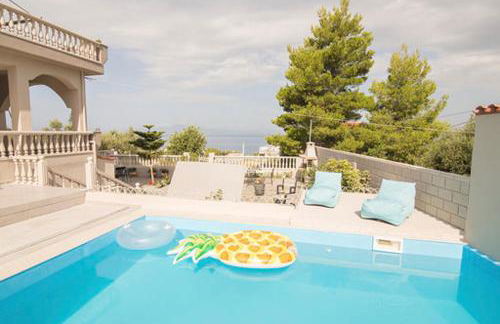 Panorama Pool Resort - Photo 37