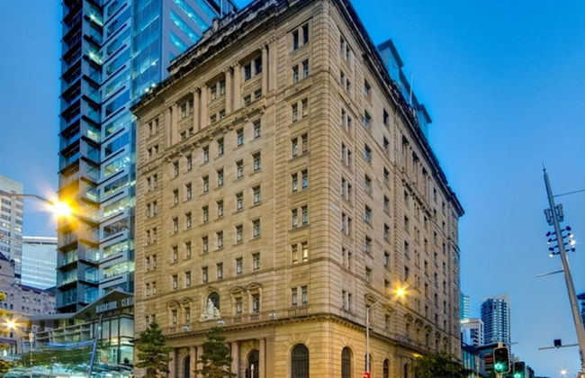 Macarthur Chambers - Photo 1