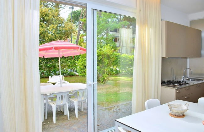 Lovely Flat With Private Garden Next to the Beach - Foto 1