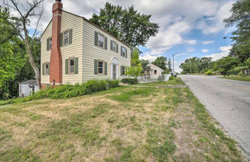 Pet-Friendly Lake Getaway 1 Block to Beach! - Foto 29